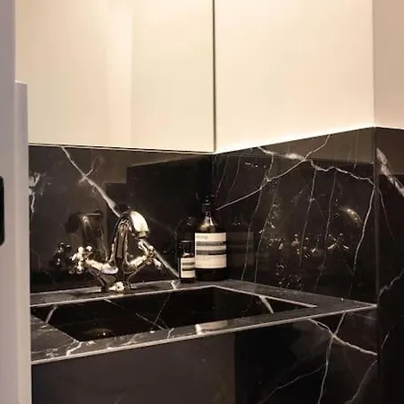 Spacious 3br Parigi